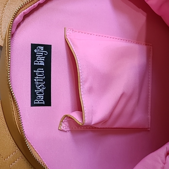 Pink Pan Dulce Handbag - Picture 7 of 14